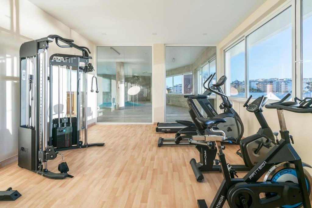 Marina View Modern Lagos Apartment Exterior photo